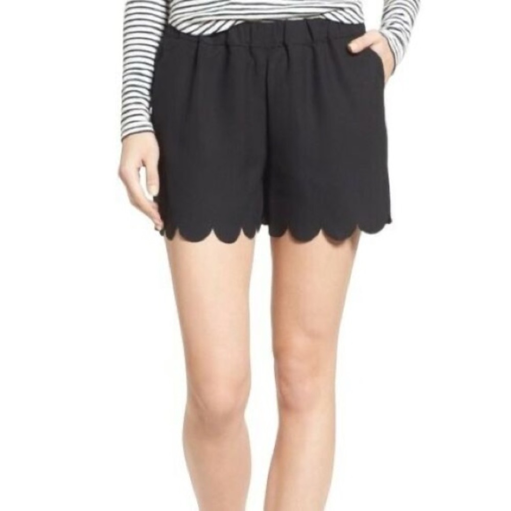 Madewell | Scallop Hem Pull On Short | Black | Size XXS